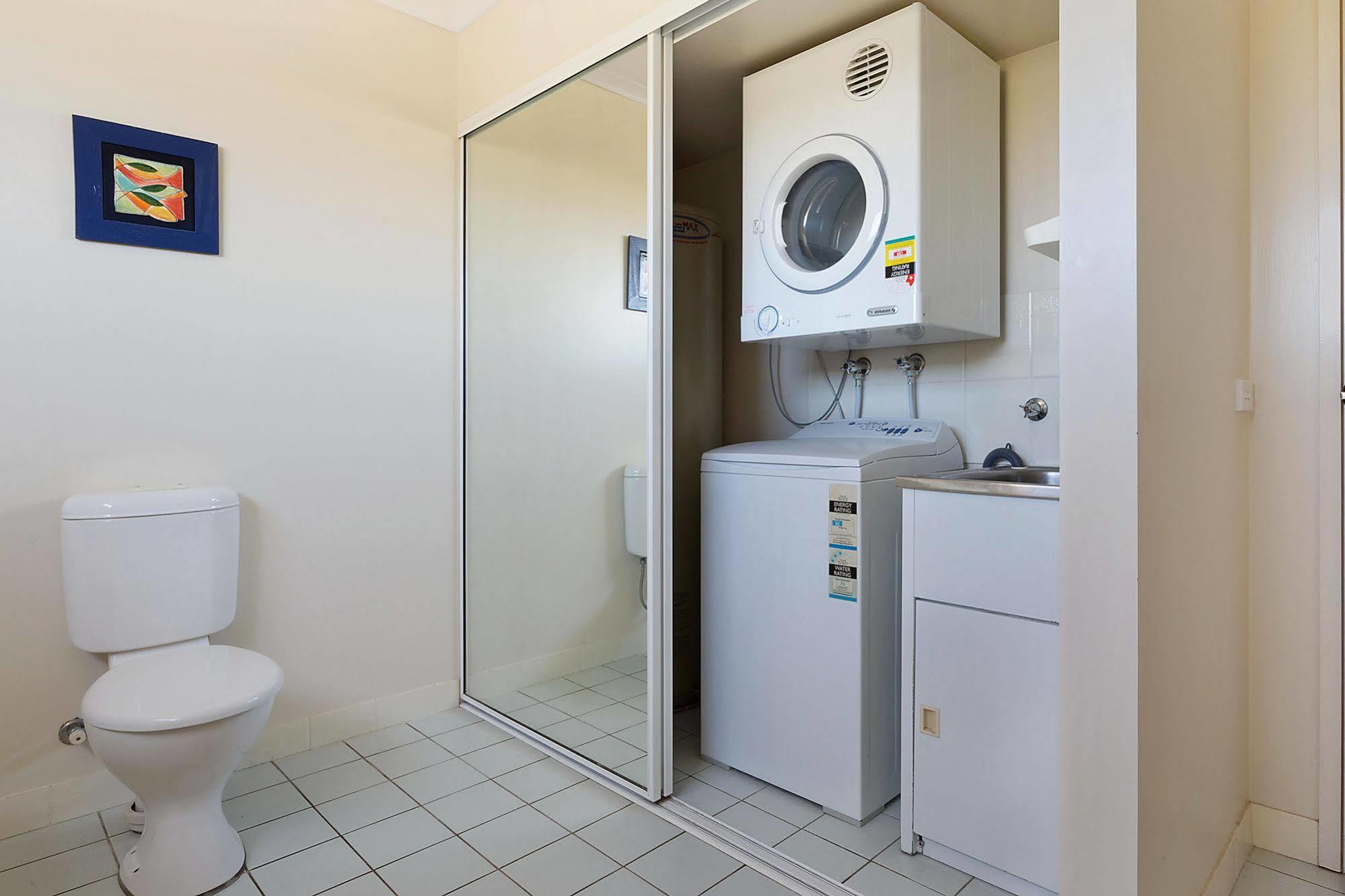 Baywatch Apartments เมริมบูลา ภายนอก รูปภาพ